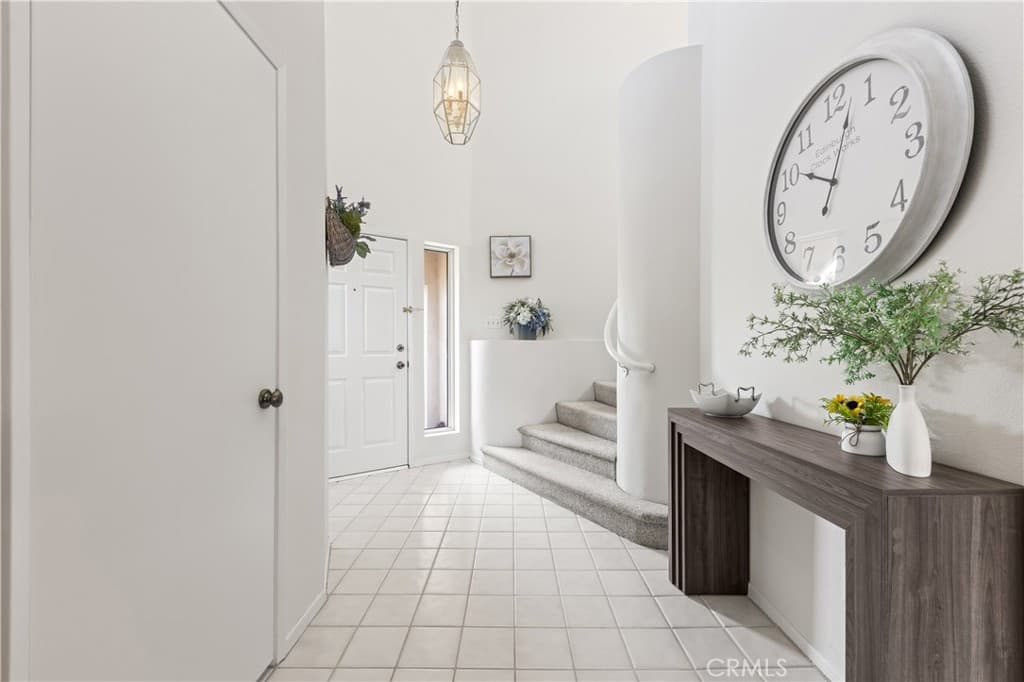 Home at 1232 Mission, Duarte — photo 4 of 12