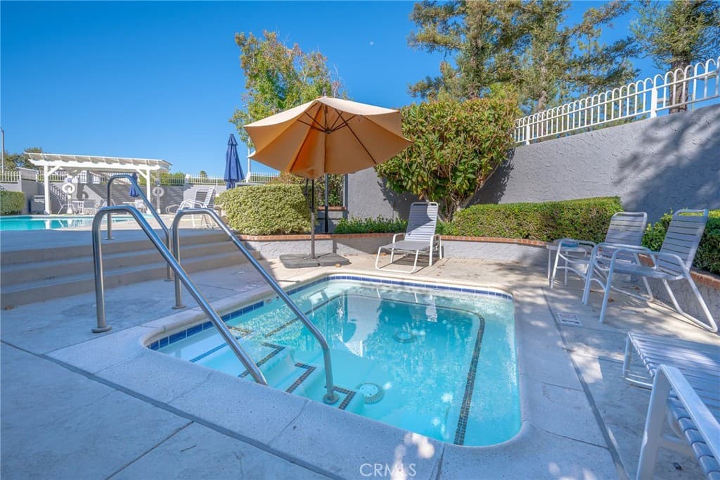 Condo at 1756 Shady Oaks Ct, Azusa — photo 6 of 12