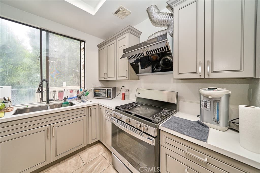 Condo at 4900 N Grand 306, Covina — photo 7 of 12