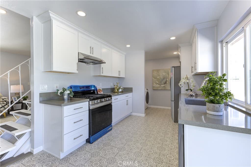 Home at 18981 Barroso, Rowland Heights — photo 10 of 12