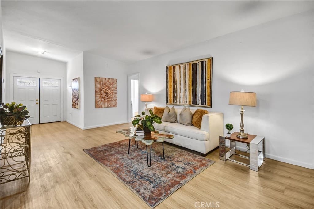 Home at 2065 W Orange Grove Avenue, Pomona — photo 6 of 12