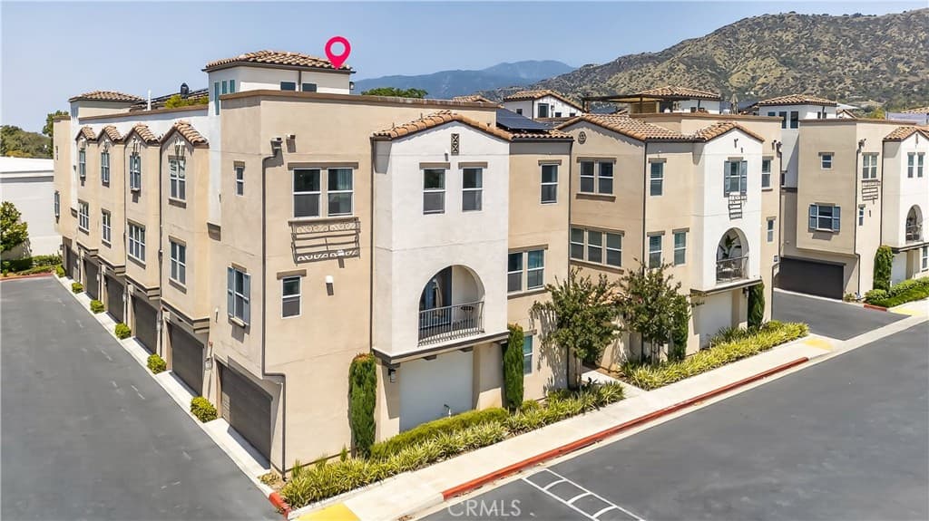 Townhouse at 623 W Foothill 39, Glendora — photo 1 of 12
