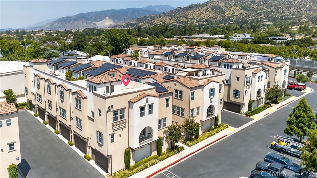 Townhouse at 623 W Foothill 39, Glendora — photo 11 of 12