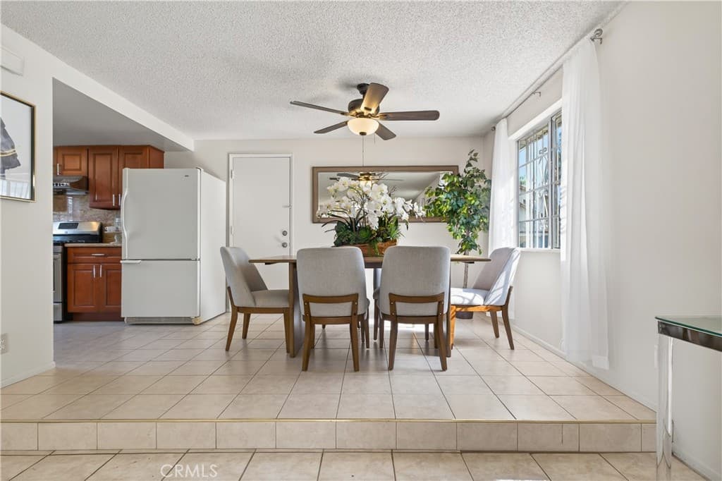 Home at 11386 McGirk Avenue, El Monte — photo 4 of 12