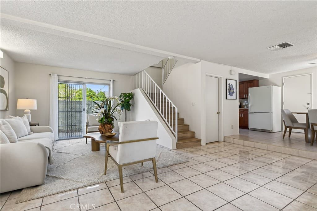 Home at 11386 McGirk Avenue, El Monte — photo 8 of 12