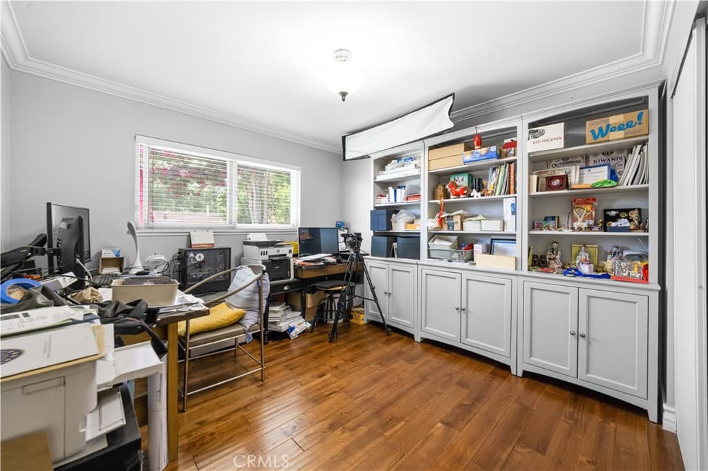 Home at 125 W Ronwood Street, Glendora — photo 11 of 12