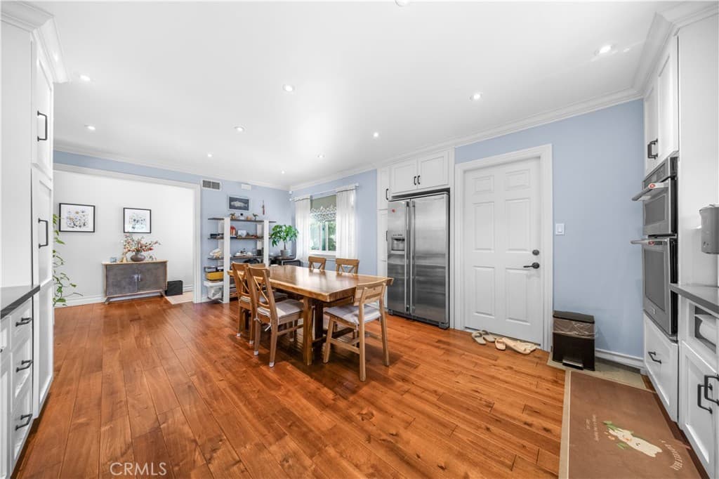 Home at 125 W Ronwood Street, Glendora — photo 10 of 12