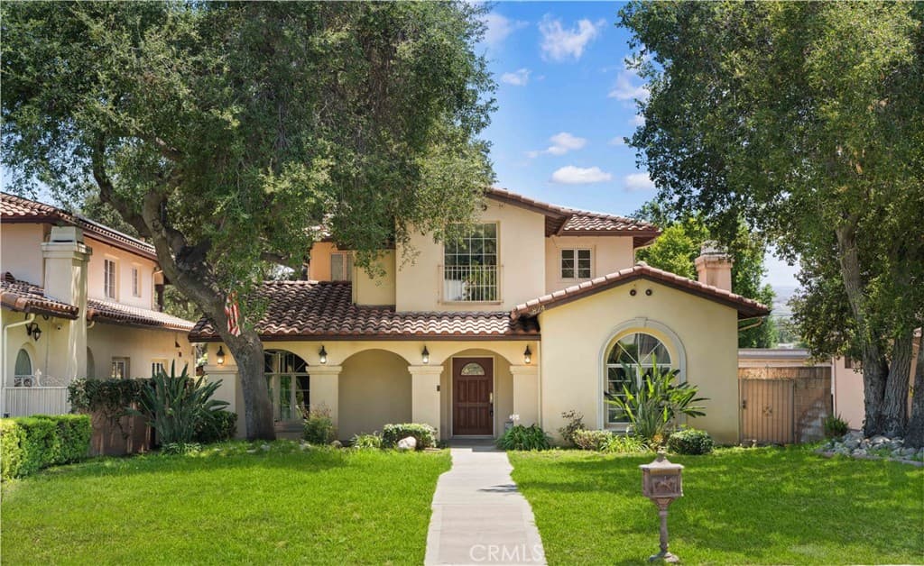 Home at 824 Ocean View Avenue, Monrovia — photo 1 of 12