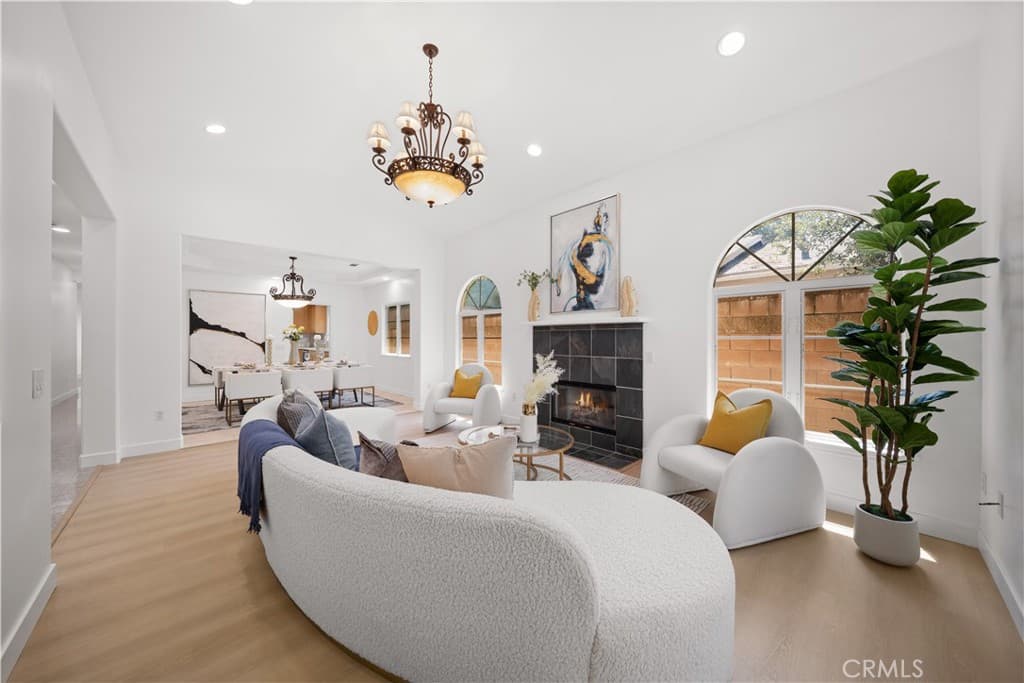 Home at 824 Ocean View Avenue, Monrovia — photo 11 of 12