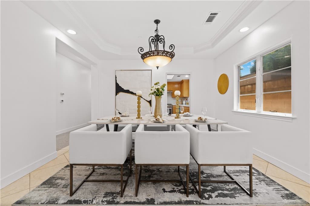 Home at 824 Ocean View Avenue, Monrovia — photo 12 of 12