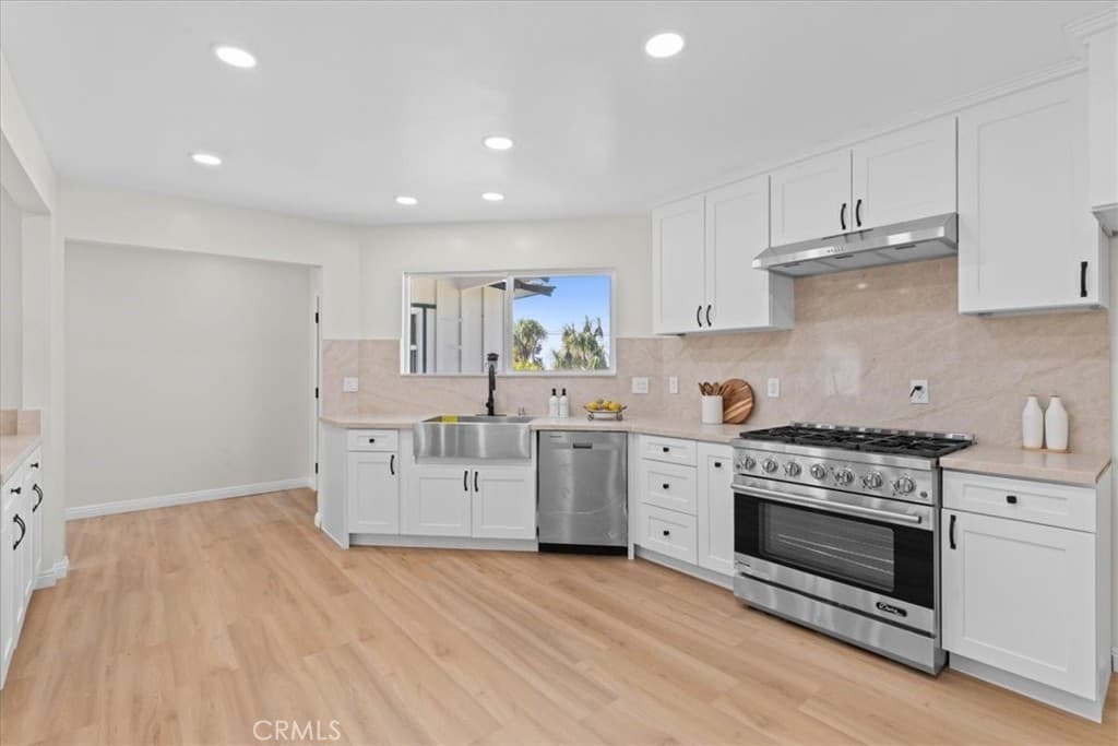 Home at 4108 Garey, Claremont — photo 7 of 12