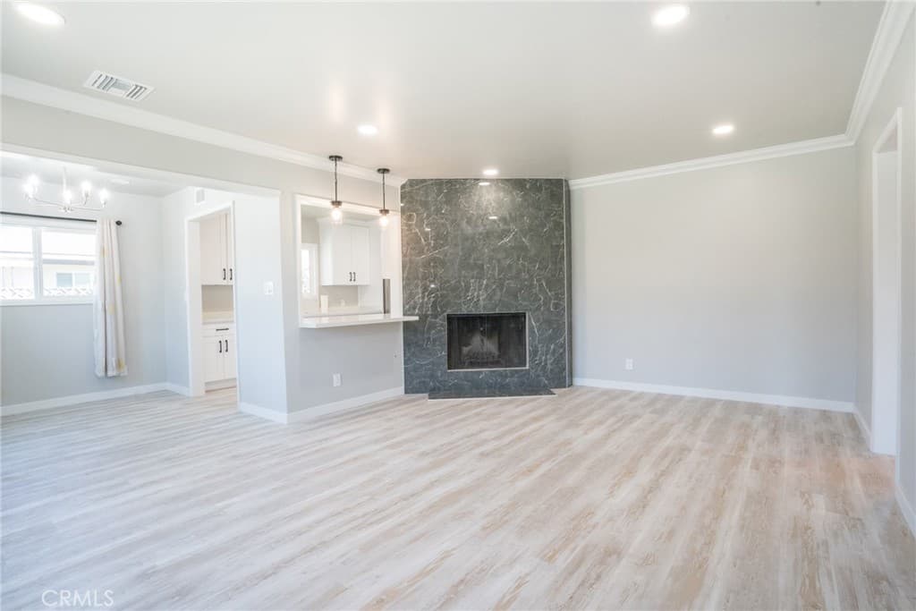Home at 6152 Oak, Temple City — photo 4 of 12