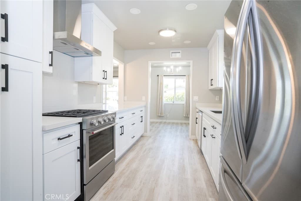 Home at 6152 Oak, Temple City — photo 7 of 12