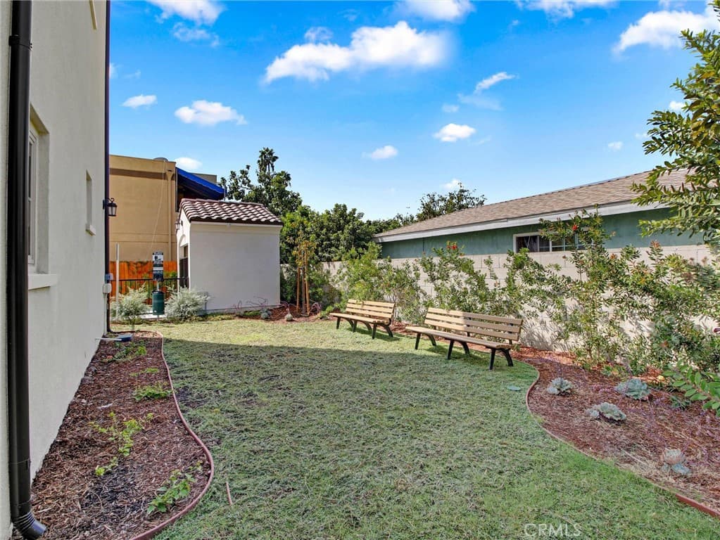 Townhouse at 4437 Stewart C, Baldwin Park — photo 12 of 12