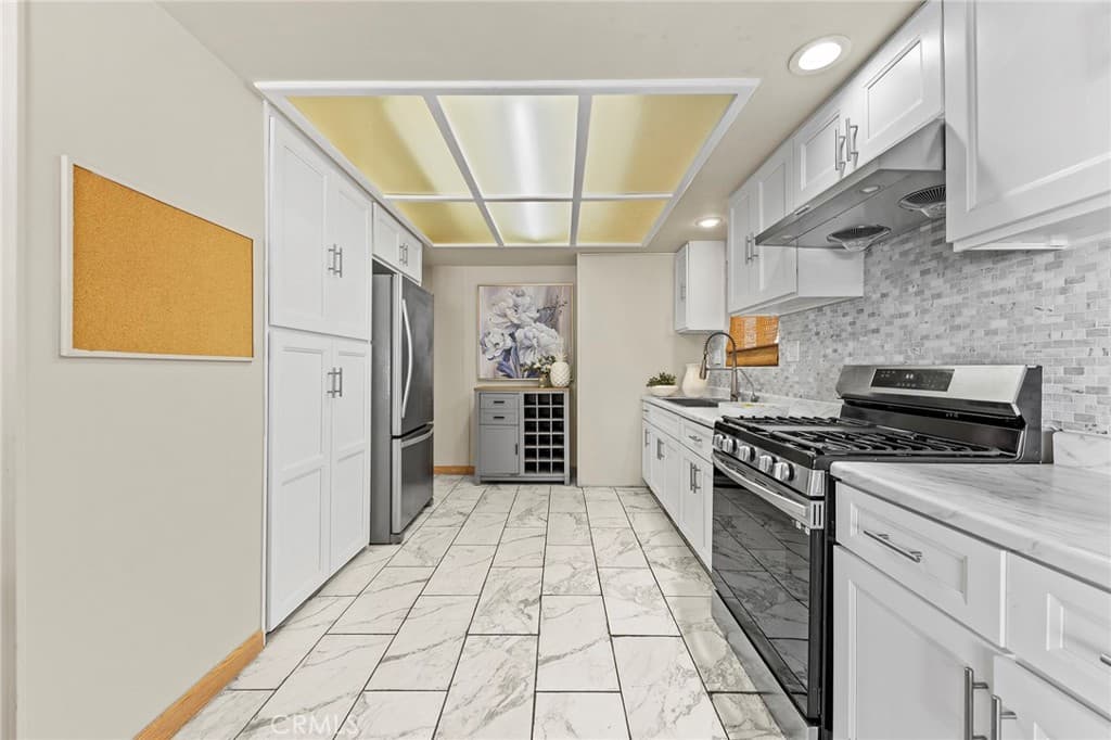 Home at 11359 Rockfield Drive, Arcadia — photo 4 of 12