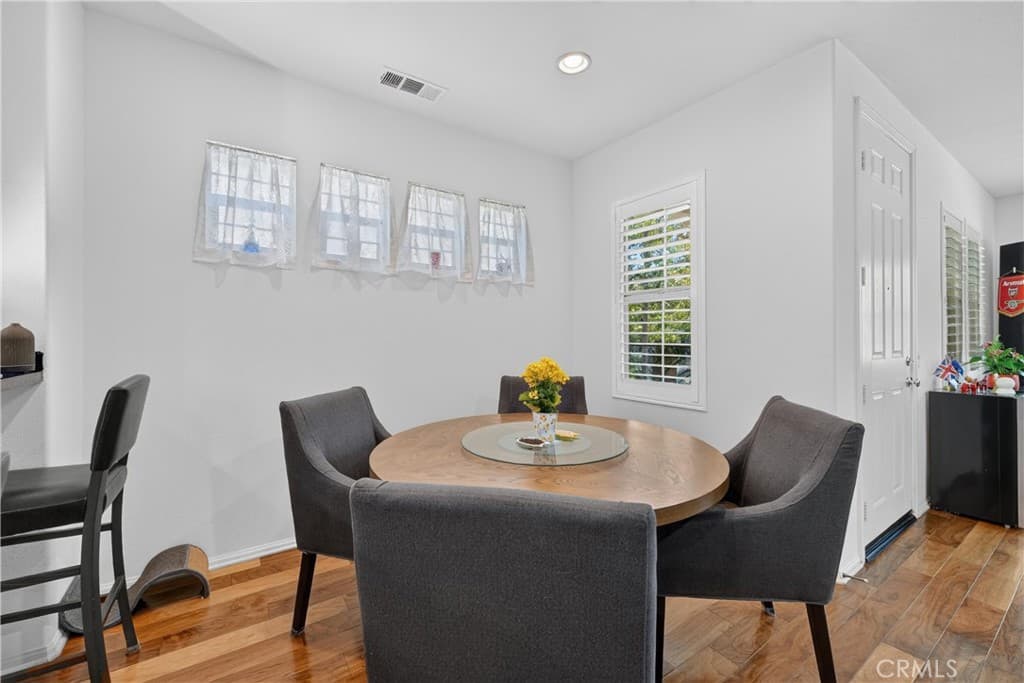 Townhouse at 849 E Prommenade D, Azusa — photo 12 of 12