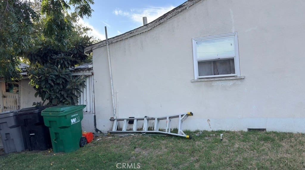 Multi-Family at 3905 Bresee Avenue 2, Baldwin Park — photo 6 of 12