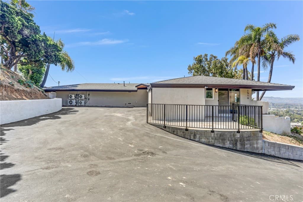 Home at 1516 N Shirlmar Avenue, San Dimas — photo 2 of 12