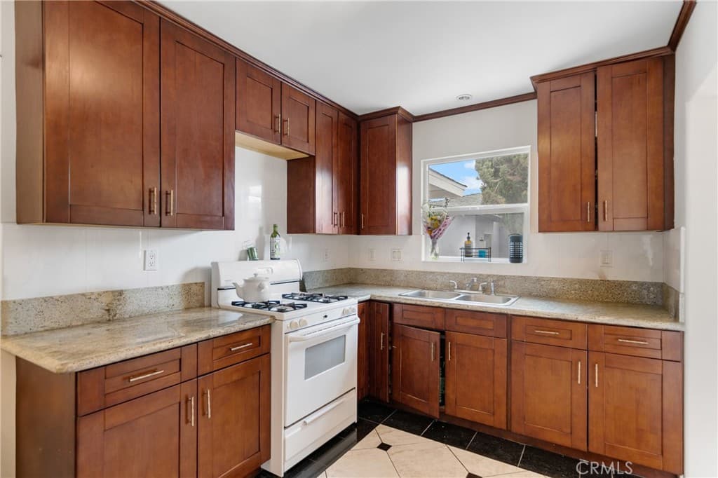 Home at 1845 E Stuart, West Covina — photo 9 of 12