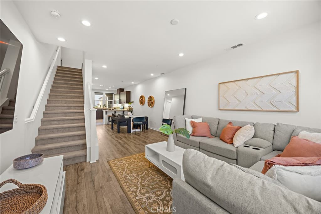 Condo at 806 E Prommenade C, Azusa — photo 11 of 12