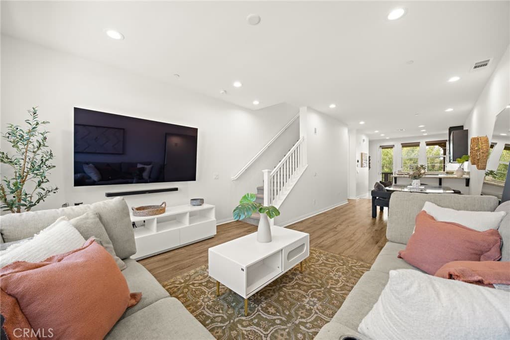 Condo at 806 E Prommenade C, Azusa — photo 10 of 12
