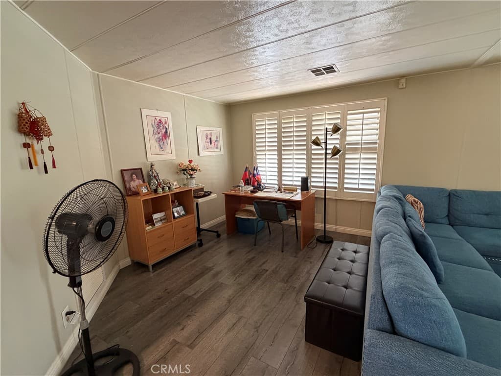 Home at 840 E Foothill 142, Azusa — photo 8 of 12