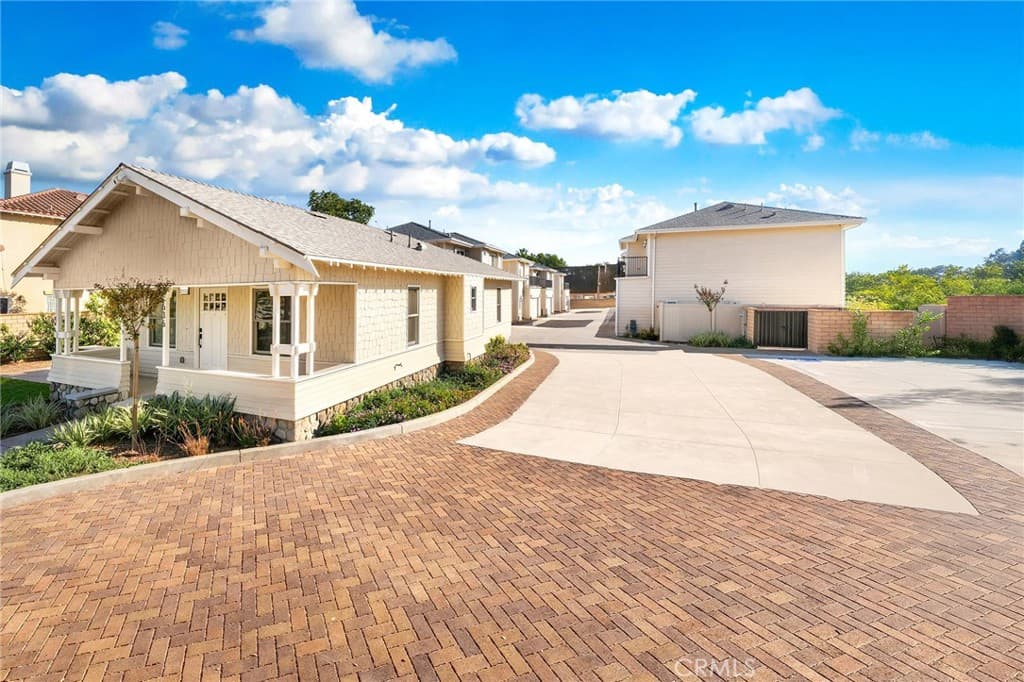 Home at 638 W Grand Avenue, Pomona — photo 1 of 12