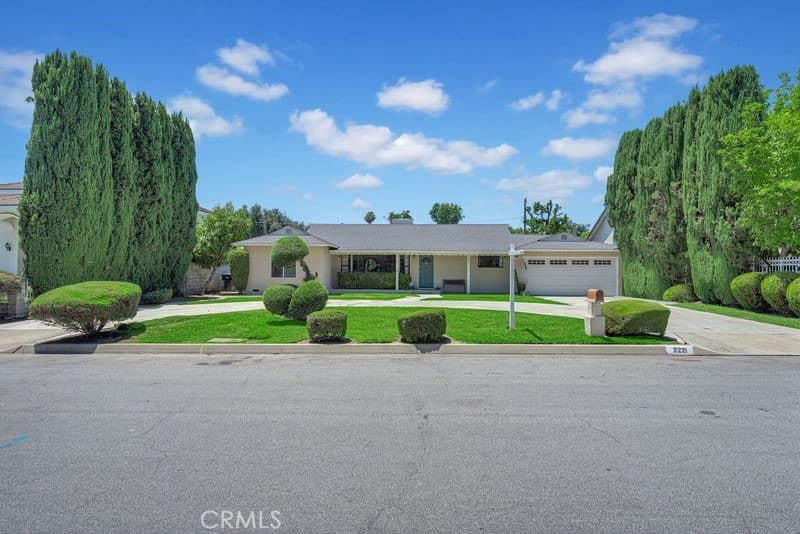 Home at 2221 S 4th Ave, Arcadia — photo 1 of 12