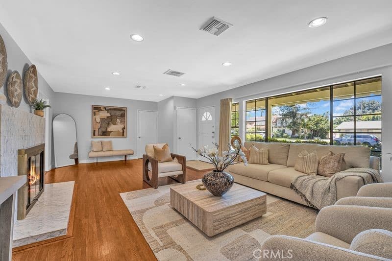 Home at 2221 S 4th Ave, Arcadia — photo 4 of 12
