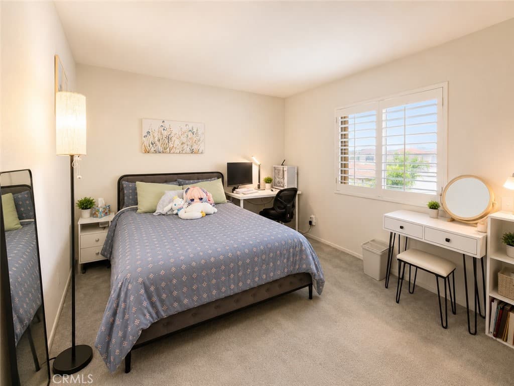 Home at 1536 Evans Avenue, Pomona — photo 11 of 12