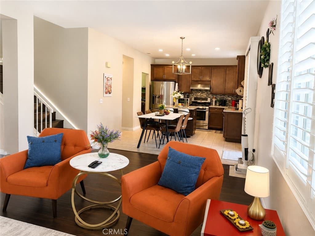 Home at 1536 Evans Avenue, Pomona — photo 5 of 12