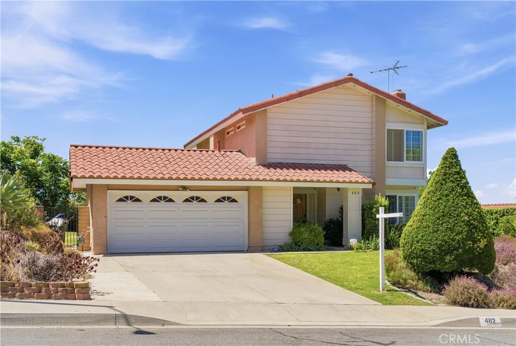 Home at 482 Vista Del Norte, Walnut — photo 1 of 12