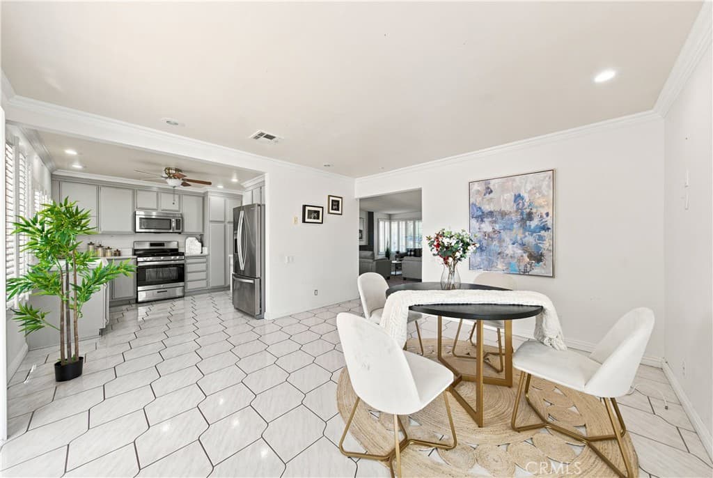 Home at 482 Vista Del Norte, Walnut — photo 12 of 12