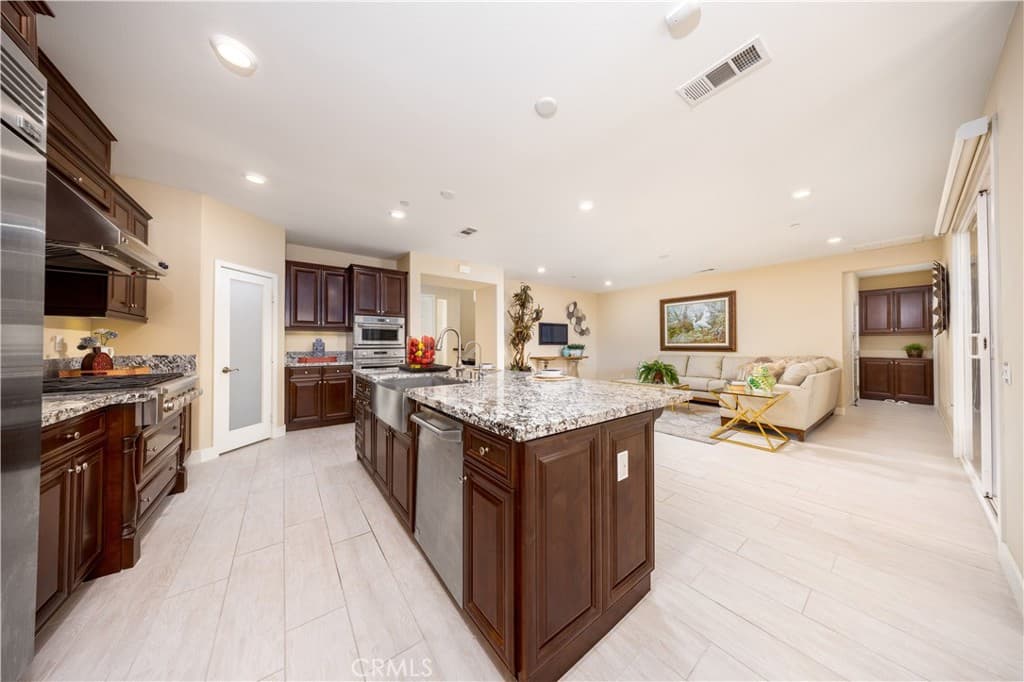 Home at 21086 Willow Heights, Diamond Bar — photo 8 of 12