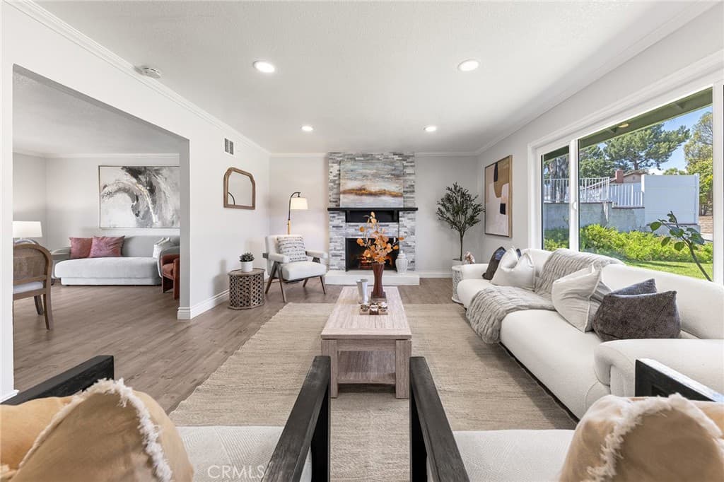 Home at 2115 Tierra Loma Drive, Diamond Bar — photo 5 of 12