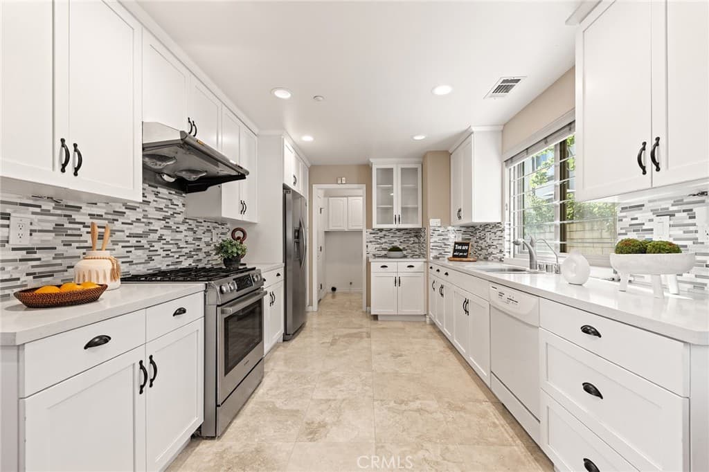Home at 826 Country Oaks Lane, Arcadia — photo 12 of 12