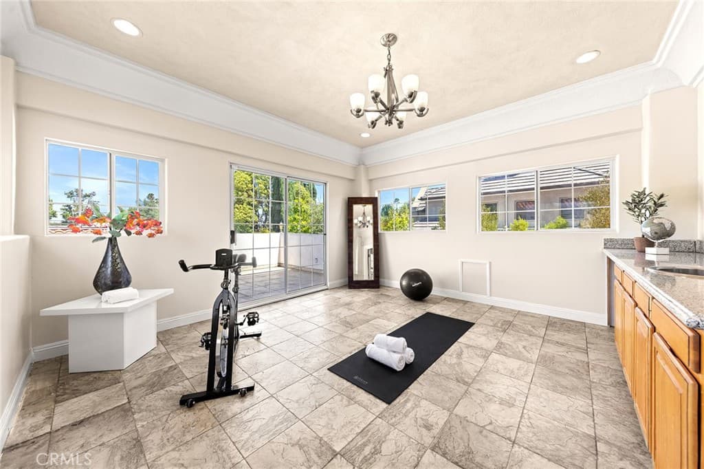 Home at 1118 S 6th Ave, Arcadia — photo 11 of 12