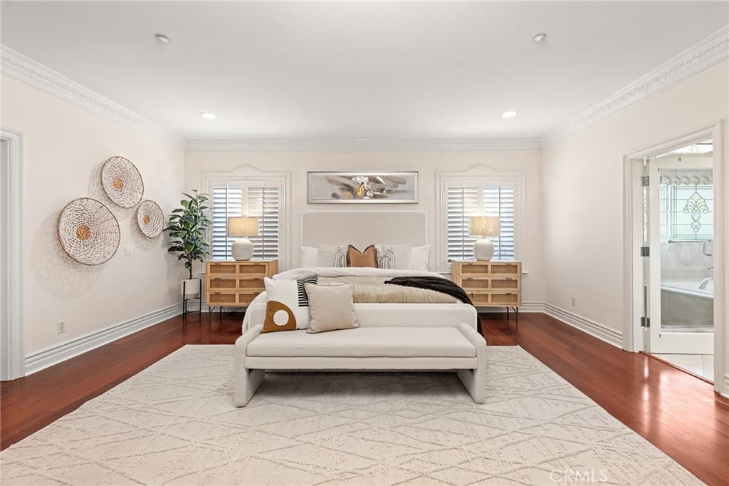 Home at 1118 S 6th Ave, Arcadia — photo 10 of 12