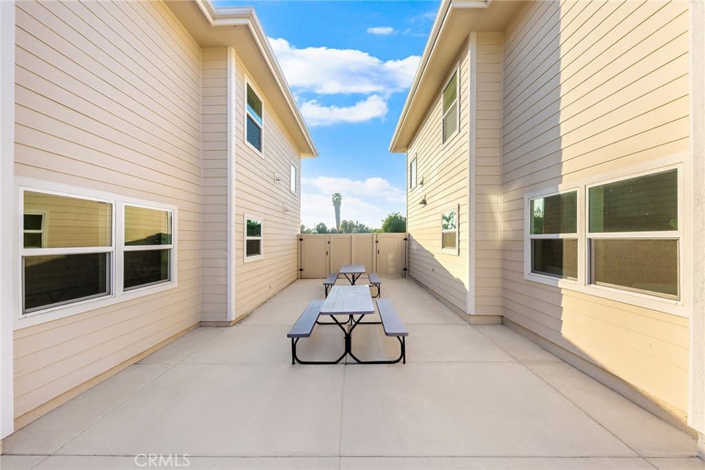 Home at 640 W Grand Avenue, Pomona — photo 12 of 12