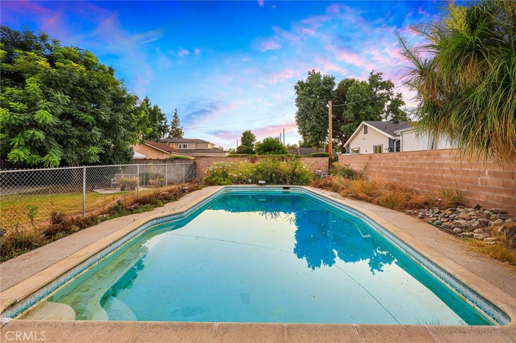 Home at 9843 Miloann st, Temple City — photo 8 of 10