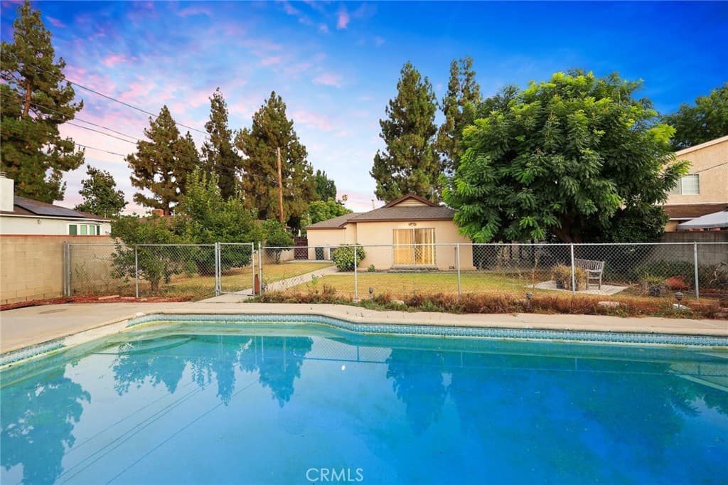 Home at 9843 Miloann st, Temple City — photo 9 of 10
