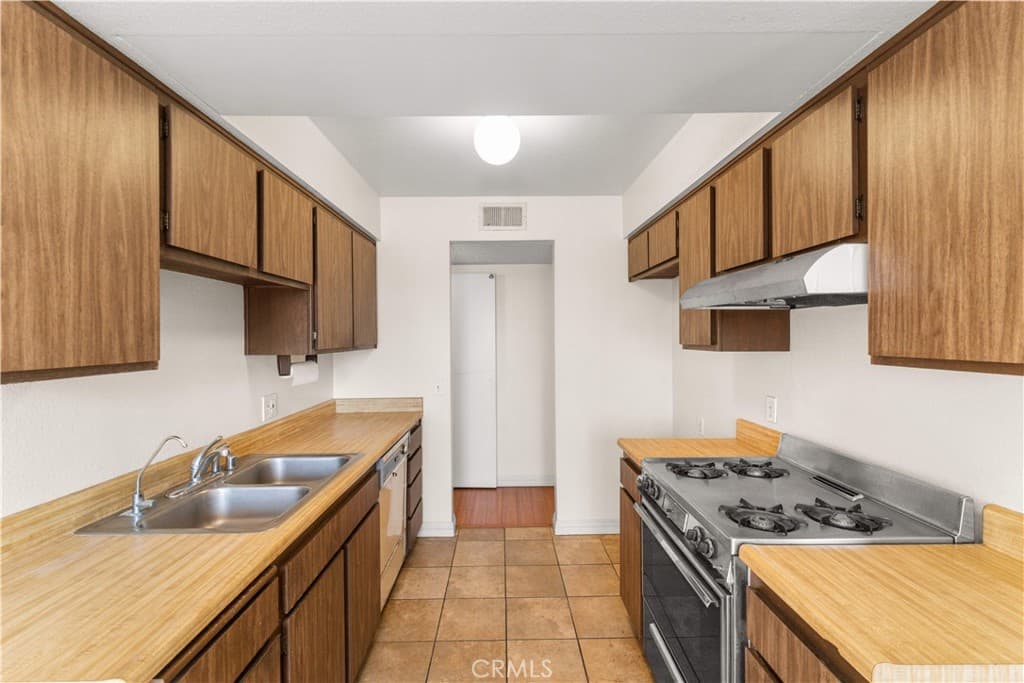 Condo at 4501 Peck 76, El Monte — photo 12 of 12