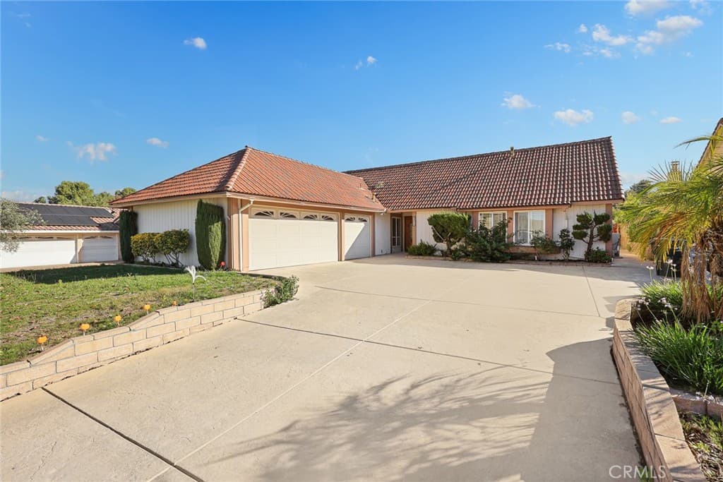 Home at 2344 Annadel Avenue, Rowland Heights — photo 10 of 12