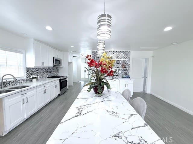 Home at 339 S Madison, Monrovia — photo 11 of 12