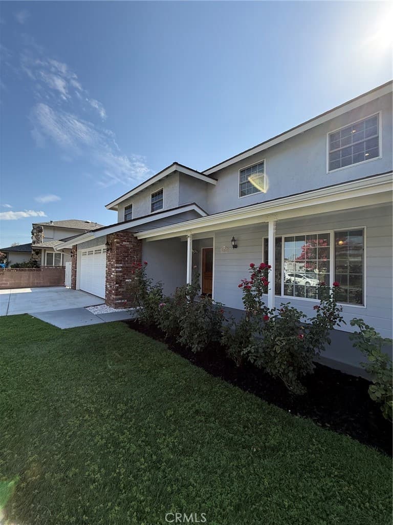 Home at 321 N Mountain Avenue, Monrovia — photo 2 of 12