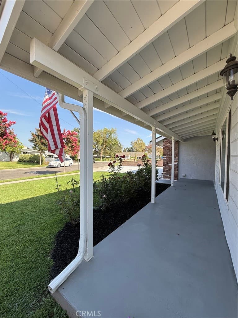 Home at 321 N Mountain Avenue, Monrovia — photo 7 of 12