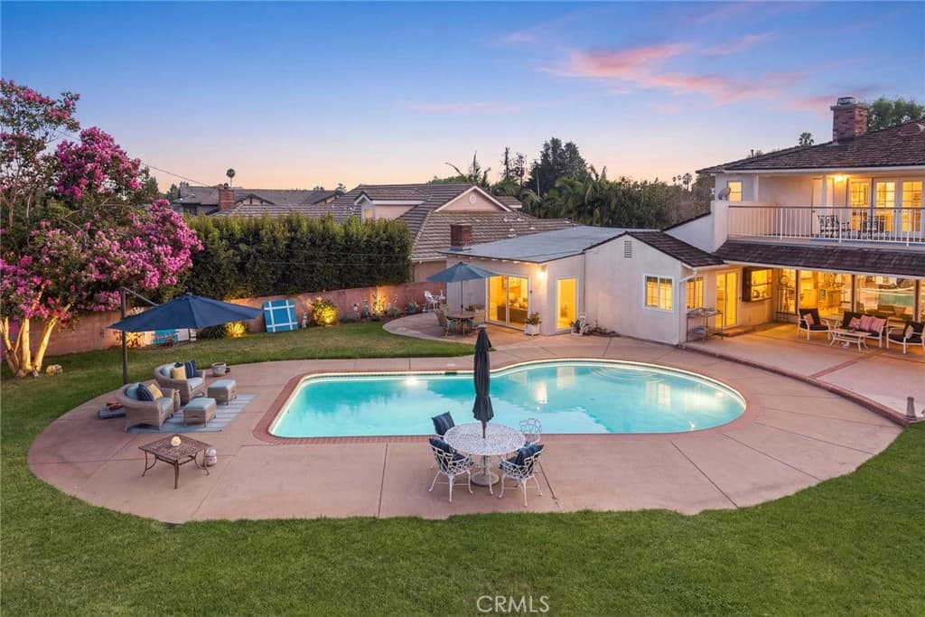 Home at 532 Valido Road, Arcadia — photo 7 of 12