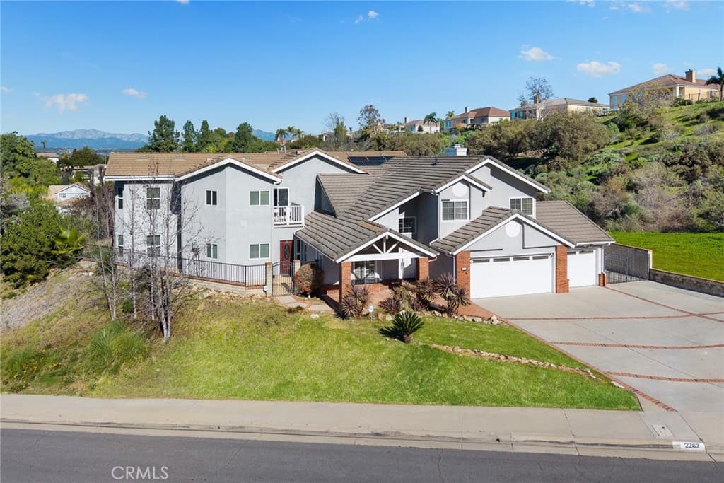 Home at 2262 Joel Drive, Rowland Heights — photo 3 of 12