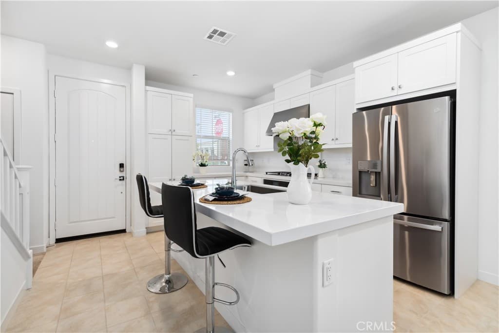Home at 501 Embrook, West Covina — photo 6 of 12