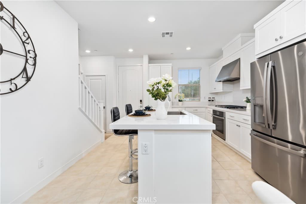 Home at 501 Embrook, West Covina — photo 8 of 12